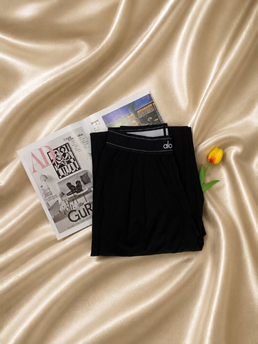 Alo Yoga Black Regular 30-inch Trouser Women's XS💞/ smoke-free households😊 - Picture 3 of 8